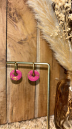 Boucles d’oreilles créoles interchangeables avec pampille fleur rose fuchsia