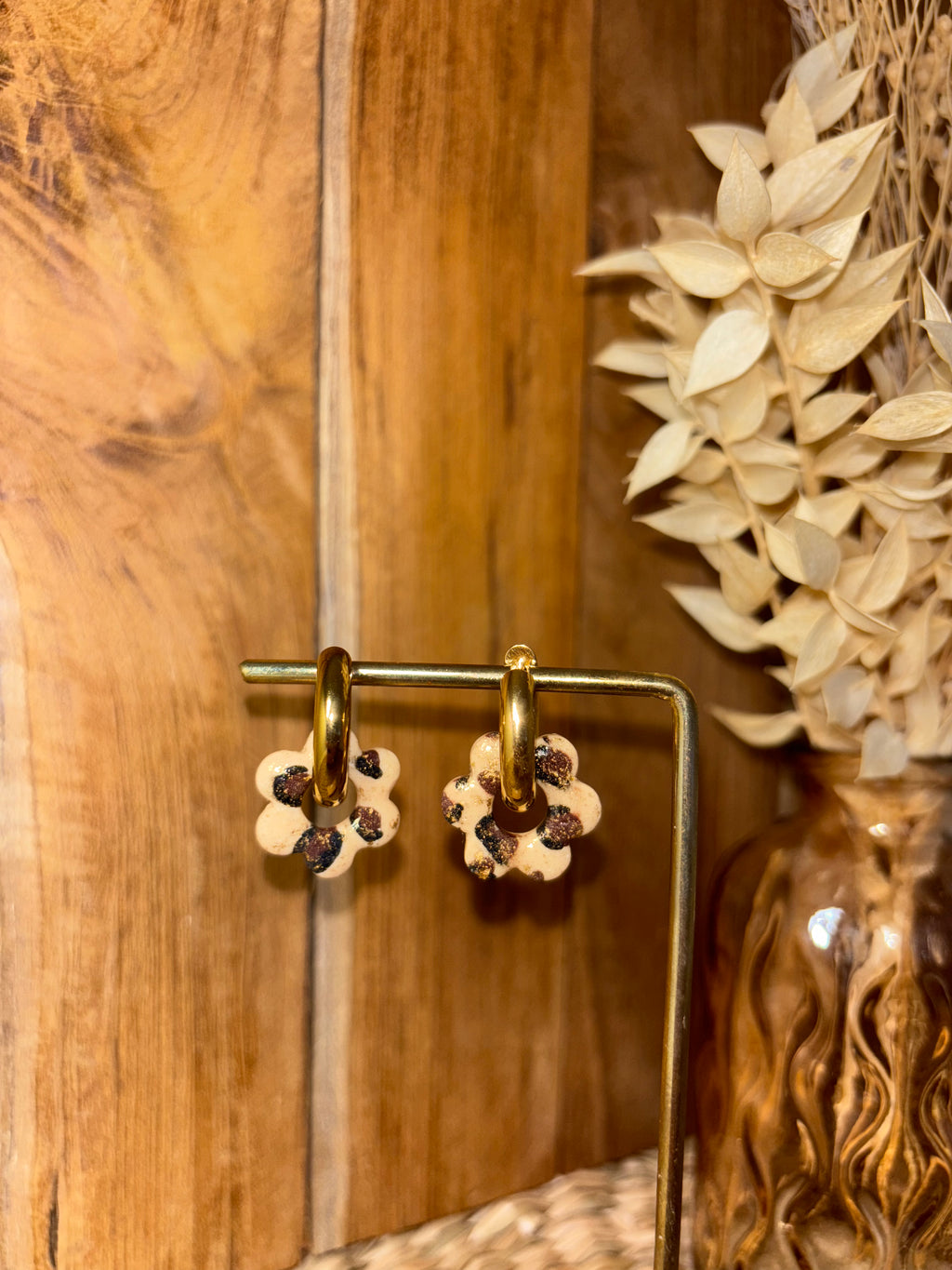 Boucles d’oreilles créoles interchangeables avec pampille fleur léopard