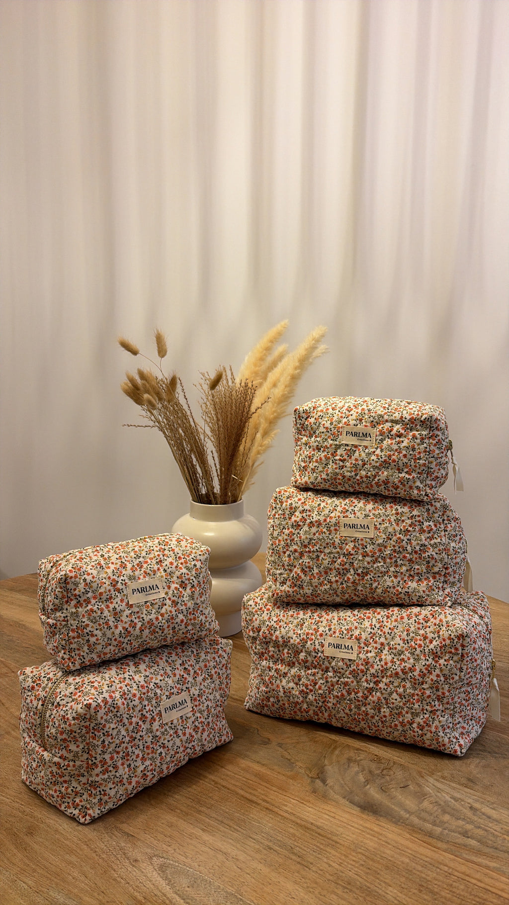 Trousses de maquillage matelassées en coton fleurie pour cadeau femme